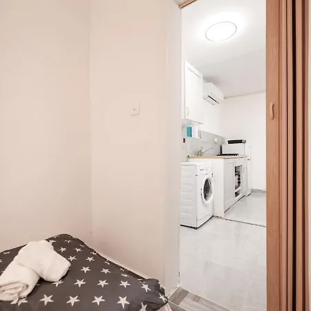 Dean Ae1605 Apartmán *